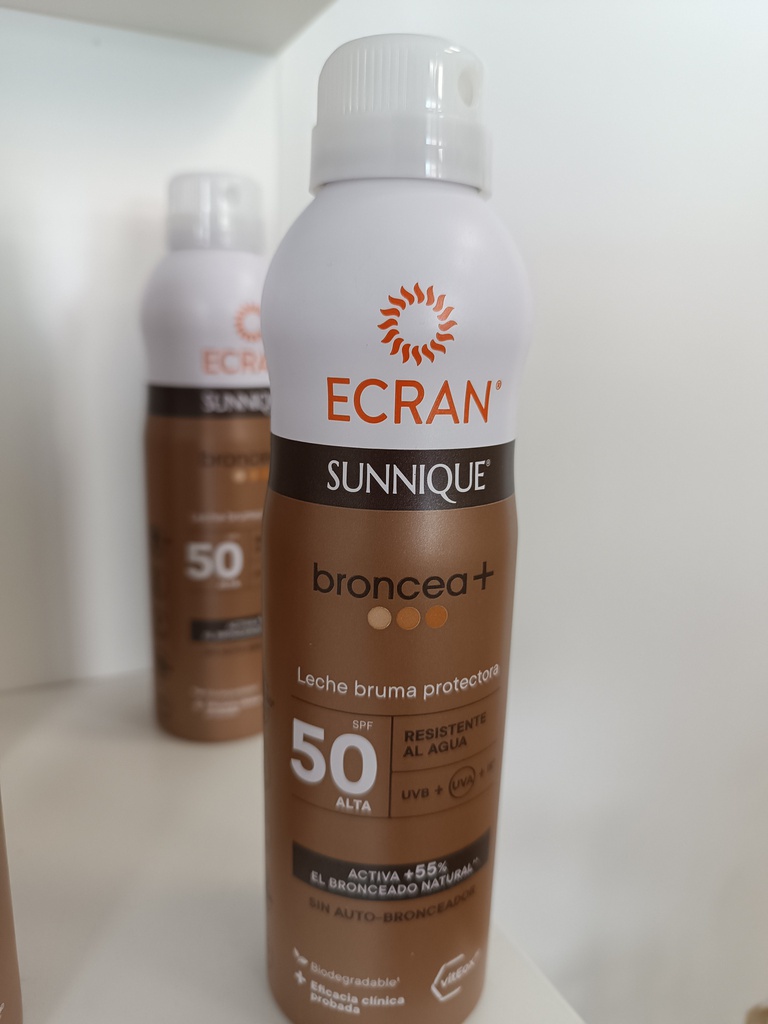 LECHE EN BRUMA SPF50